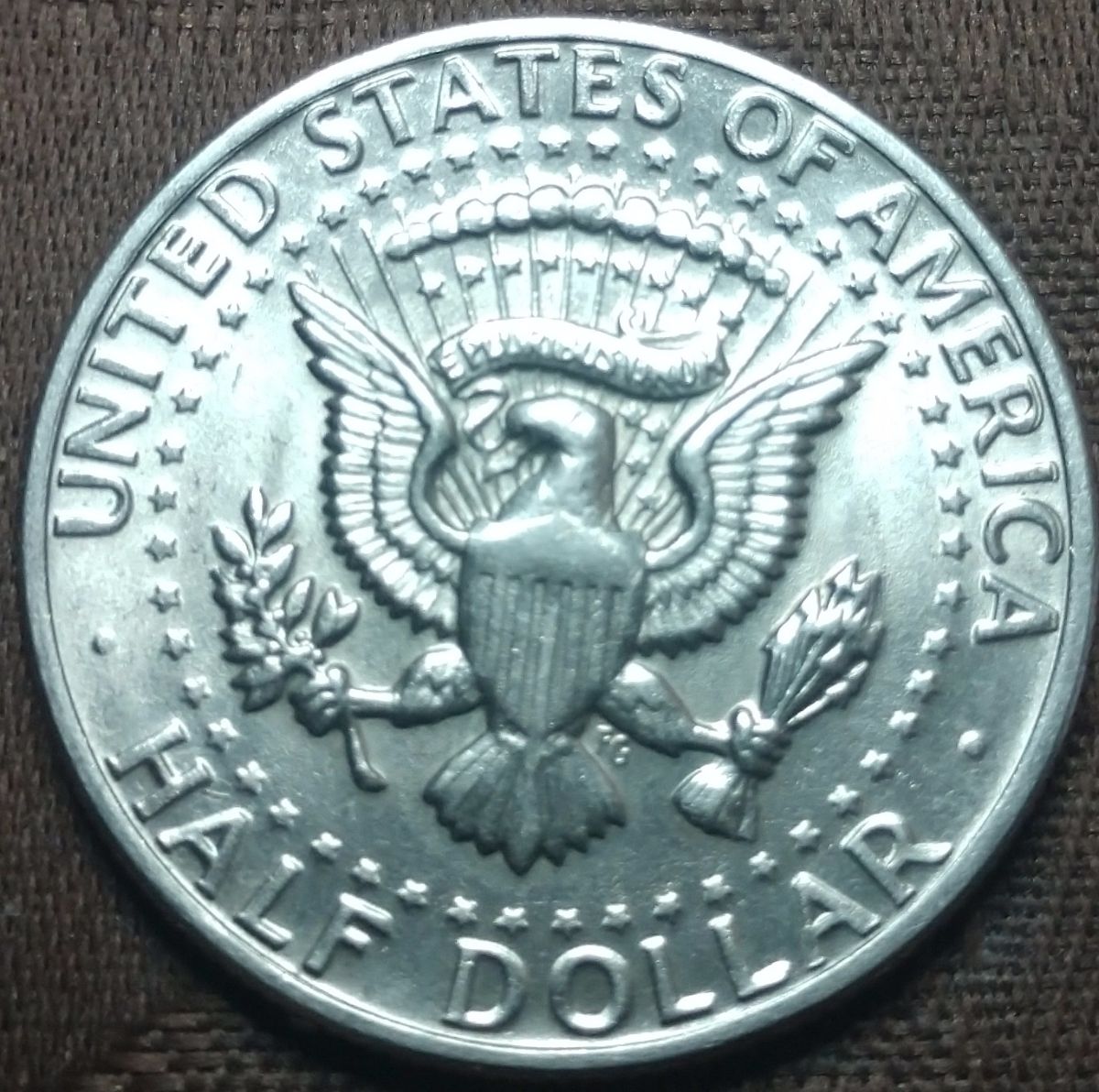 1972-D-Half-Dollar-Reverse-Lettering
